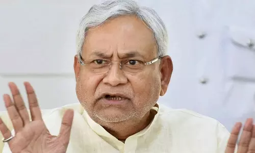 ബിഹാറിൽ നിതീഷ് പാലം വലിക്കുമോ? ആശങ്കയോടെ ബിജെപി