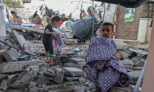 നമ്മൾ യുക്രൈനല്ല; അതിനാൽ അവർ പിന്തുണക്കുകയുമില്ല;ഇസ്രായേൽ അധിനിവേശത്തിലെ ഇരട്ടത്താപ്പ് ചൂണ്ടിക്കാട്ടി ഫലസ്തീൻ നിരീക്ഷക