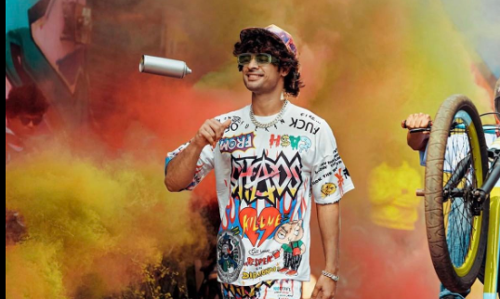 ഫസ്റ്റ് ഡേ ഓഡിയൻസിന്‍റെ കൂടെ തല്ലുമാല കാണും, വര്‍ക്ക് മുഴുവന്‍ കഴിഞ്ഞ ചിത്രം കല്യാണി മാത്രമേ കണ്ടിട്ടുള്ളൂ: ടൊവിനോ