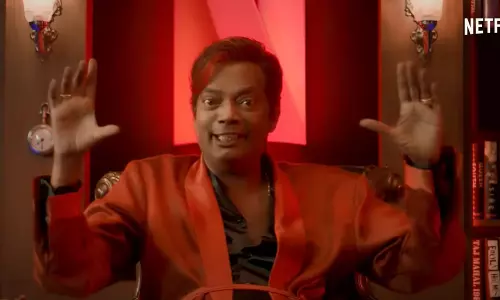 ഒരു സഞ്ചിനിറയെ ചോദ്യങ്ങളുമായി ഡാർക്ക്; നെറ്റ്ഫ്ളിക്സ് സലിം കുമാറായിരുന്നെങ്കിൽ ഇങ്ങനിരിക്കും!