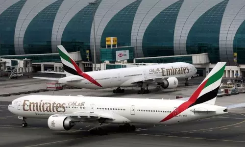 എമിറേറ്റ്‌സ് വിമാനങ്ങൾ പരിഷ്‌കരിക്കുന്നു; ചെലവ് 2 ബില്യൺ ഡോളർ