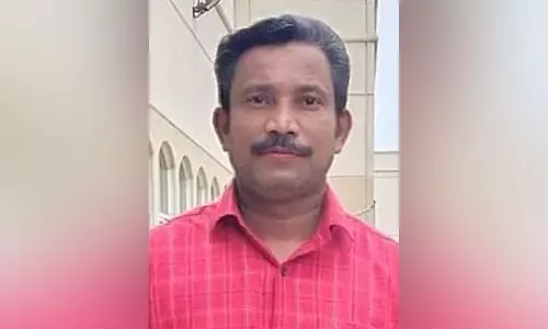 അബൂദബിയിൽ വാഹനാപകടം; മലപ്പുറം സ്വദേശി മരിച്ചു അബൂദബിയിൽ വാഹനാപകടം; മലപ്പുറം സ്വദേശി മരിച്ചു