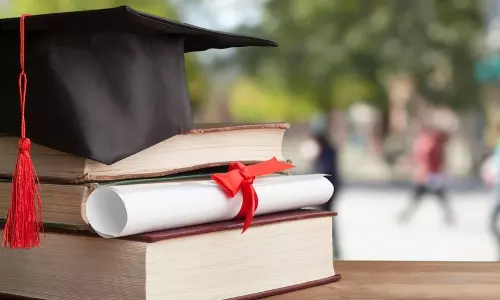 ഉന്നതവിദ്യാഭ്യാസ മേഖലയില്‍ മലബാര്‍ ജില്ലകളോട് അവഗണനയെന്ന് റിപ്പോര്‍ട്ട്