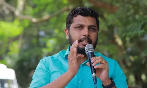 വിമാനത്തിലെ പ്രതിഷേധം; യൂത്ത് കോണ്‍ഗ്രസ് സംസ്ഥാന സെക്രട്ടറി വി.പി ദുല്‍ഖിഫിലിന് നോട്ടീസ്