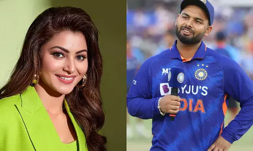 അവൻ എന്നെ കാണാൻ പത്തു മണിക്കൂർ കാത്തുനിന്നു; നടി ഉർവശി റൗട്ടേലയുടെ ആരോപണത്തിനെതിരെ റിഷഭ് പന്ത് അവൻ എന്നെ കാണാൻ പത്തു മണിക്കൂർ കാത്തുനിന്നു; നടി ഉർവശി റൗട്ടേലയുടെ ആരോപണത്തിനെതിരെ റിഷഭ് പന്ത്