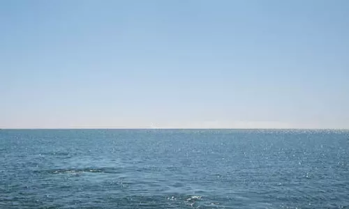 തിരുവനന്തപുരത്ത് വള്ളം മറിഞ്ഞു മത്സ്യത്തൊഴിലാളി മരിച്ചു