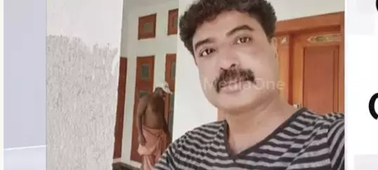 എലത്തൂരിൽ സിവിൽ പൊലീസ് ഓഫീസറെ മരിച്ച നിലയിൽ കണ്ടെത്തി എലത്തൂരിൽ സിവിൽ പൊലീസ് ഓഫീസറെ മരിച്ച നിലയിൽ കണ്ടെത്തി