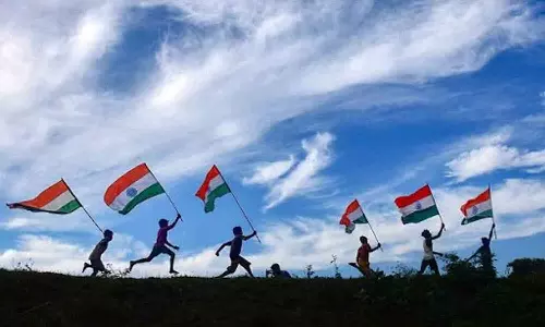 രാജ്യം സ്വാതന്ത്ര്യ ദിനാഘോഷത്തിന്റെ അവസാനവട്ട ഒരുക്കത്തിൽ; ഹർ ഘർ തിരംഗ കാമ്പയിൻ ഇന്നും തുടരും