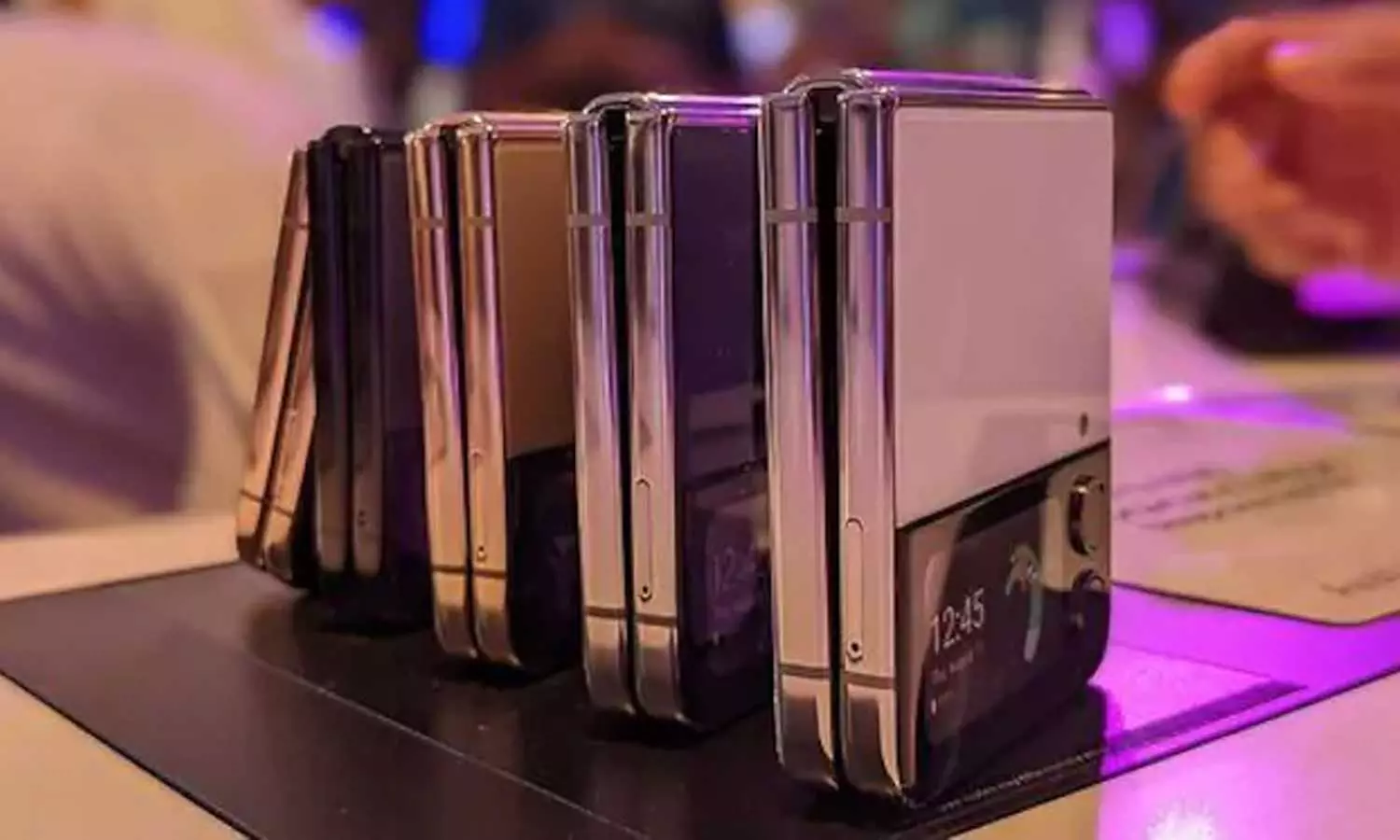 ഗ്യാലക്‌സി ഫ്‌ലിപ്പ് 4ന്റെയും ഫോൾഡ് 4ന്റെയും വില പുറത്തുവിട്ട് സാംസങ്