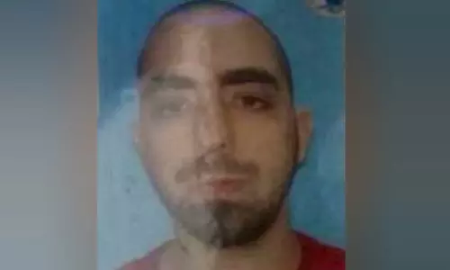 ലെബനാനിൽ പോയിവന്ന ശേഷം അവൻ മുറിയടച്ച് ഒറ്റയ്ക്കിരിപ്പായിരുന്നു; ആർക്കും അങ്ങോട്ട് പ്രവേശനമുണ്ടായിരുന്നില്ല; റുഷ്ദിയെ കുത്തിയ പ്രതിയുടെ മാതാവ്