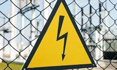 ദേശീയ പതാക ഉയർത്തുന്നതിനിടെ ഷോക്കേറ്റു; ജാർഖണ്ഡിൽ അഞ്ച് മരണം