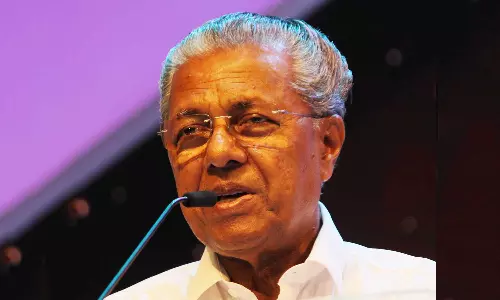 അന്ന് അവർ വെസ്രോയിയുടെ കൂടെ നിന്നു, ഇന്ന് സ്വാതന്ത്ര്യ സമരത്തിന്റെ നേരവകാശികളാകാൻ ശ്രമം- പിണറായി വിജയൻ