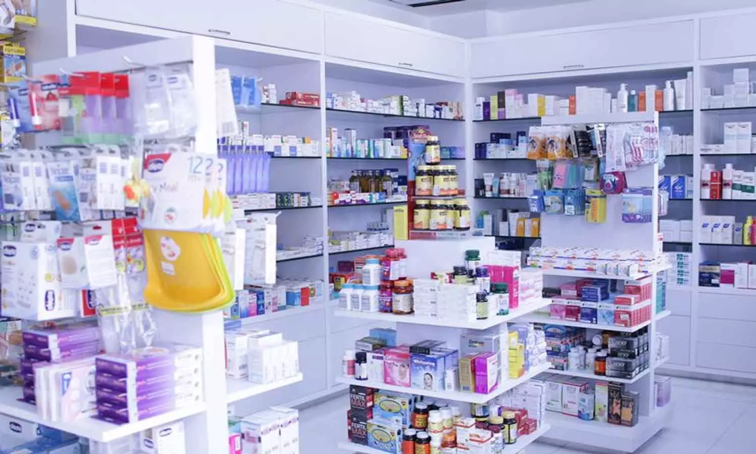 കുവൈത്തിൽ ഫാർമസി ലൈസൻസുകൾ ഇനി കുവൈത്തികൾക്ക് മാത്രം കുവൈത്തിൽ ഫാർമസി ലൈസൻസുകൾ ഇനി കുവൈത്തികൾക്ക് മാത്രം