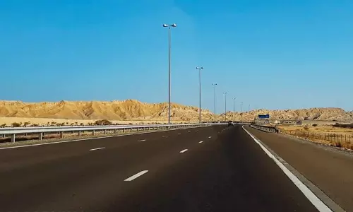 അബൂദബി-അൽഐൻ റോഡ്   ഇന്നുമുതൽ ഭാഗികമായി അടച്ചിടും