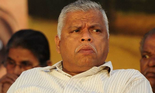 ഗവർണർ വിവാദ നായകനാകാൻ ശ്രമിക്കുന്നു: എം.വി ജയരാജൻ