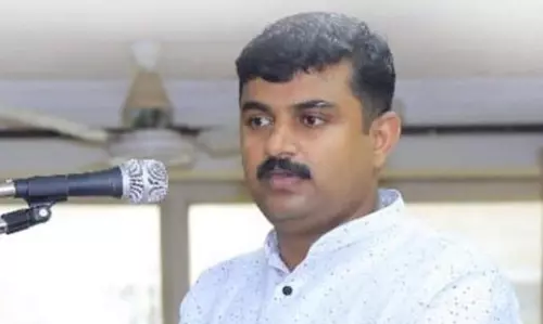 കമ്യൂണിറ്റി സംവരണ ക്വാട്ട അട്ടിമറിയെക്കുറിച്ച് എല്ലാ വര്ഷവും സമരം നടത്തി സര്ക്കാരിനെ ഓര്മ്മിപ്പിക്കണോയെന്ന് ടി.പി അഷ്റഫ് അലി കമ്യൂണിറ്റി സംവരണ ക്വാട്ട അട്ടിമറിയെക്കുറിച്ച് എല്ലാ വര്ഷവും സമരം നടത്തി സര്ക്കാരിനെ ഓര്മ്മിപ്പിക്കണോയെന്ന് ടി.പി അഷ്റഫ് അലി