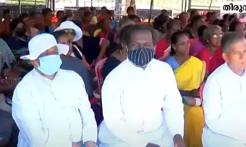 വിഴിഞ്ഞം തുറമുഖം: അനുനയ ശ്രമവുമായി സർക്കാർ; മന്ത്രിതല ചർച്ചയ്ക്ക് സമ്മതമെന്ന് ലത്തീൻ അതിരൂപത