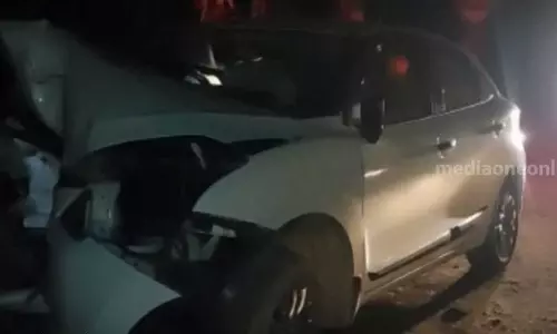 തമിഴ്‌നാട്ടിലുണ്ടായ വാഹനാപകടത്തിൽ ധനമന്ത്രിയുടെ പേഴ്‌സണൽ സ്റ്റാഫ് അംഗങ്ങൾക്ക്  പരിക്ക്