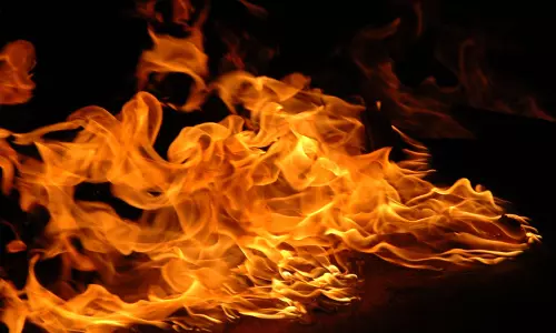 കൊല്ലം മേയറുടെ ഓഫീസ് മുറിയില്‍ തീപ്പിടിത്തം; ഫയലുകളും ഫര്‍ണിച്ചറും കത്തിനശിച്ചു