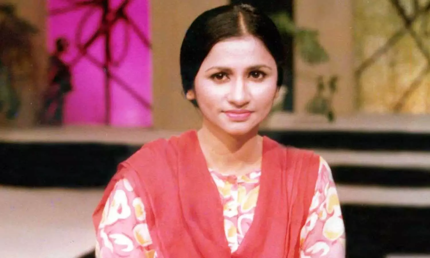 പാക് വാനമ്പാടി ഇതിഹാസ ഗായിക നയ്യാര നൂർ അന്തരിച്ചു പാക് വാനമ്പാടി ഇതിഹാസ ഗായിക നയ്യാര നൂർ അന്തരിച്ചു