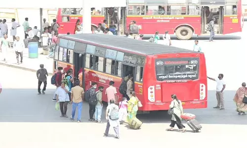 ബസ്സിൽ സ്ത്രീകളെ തുറിച്ചുനോക്കിയാൽ കേസ്; മോട്ടോർ വാഹന നിയമം ഭേദഗതി ചെയ്ത് തമിഴ്‌നാട്