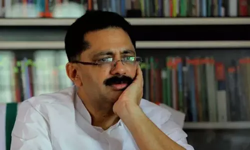 കശ്മീർ വിവാദ പരാമർശം; കെ.ടി.ജലീലിനെതിരായ പരാതിയിൽ ഡൽഹി പൊലീസ് നടപടി തുടങ്ങി കശ്മീർ വിവാദ പരാമർശം; കെ.ടി.ജലീലിനെതിരായ പരാതിയിൽ ഡൽഹി പൊലീസ് നടപടി തുടങ്ങി