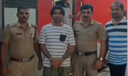 സ്വപ്നാ സുരേഷിന് വ്യാജ സർട്ടിഫിക്കറ്റ് നിർമ്മിച്ച് നൽകിയ ആൾ അറസ്റ്റിൽ