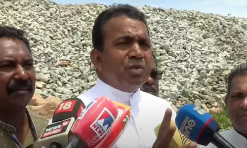 നികൃഷ്ട ജീവിയുടെ കീഴിലാണ് മന്ത്രിസഭ; സർക്കാറിനെ വിമർശിച്ച് ലത്തീൻ അതിരൂപത