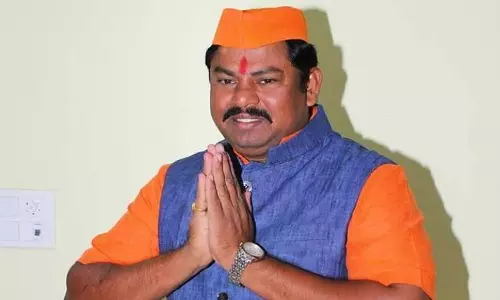 പ്രവാചക അധിക്ഷേപ കേസ്: അറസ്റ്റിലായി മണിക്കൂറുകൾക്ക് ശേഷം ബി.ജെ.പി എം.എൽ.എയ്ക്ക് ജാമ്യം പ്രവാചക അധിക്ഷേപ കേസ്: അറസ്റ്റിലായി മണിക്കൂറുകൾക്ക് ശേഷം ബി.ജെ.പി എം.എൽ.എയ്ക്ക് ജാമ്യം