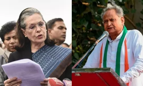 രാജസ്ഥാനിലെ സംഭവത്തിൽ സോണിയയോട് മാപ്പുപറഞ്ഞ് അശോക് ഗെഹ്‌ലോട്ട്