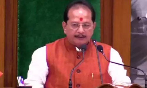 അവിശ്വാസ വോട്ടെടുപ്പിന് കാത്തുനിന്നില്ല; ബിഹാർ സ്പീക്കർ വിജയ്കുമാർ സിൻഹ രാജിവെച്ചു അവിശ്വാസ വോട്ടെടുപ്പിന് കാത്തുനിന്നില്ല; ബിഹാർ സ്പീക്കർ വിജയ്കുമാർ സിൻഹ രാജിവെച്ചു