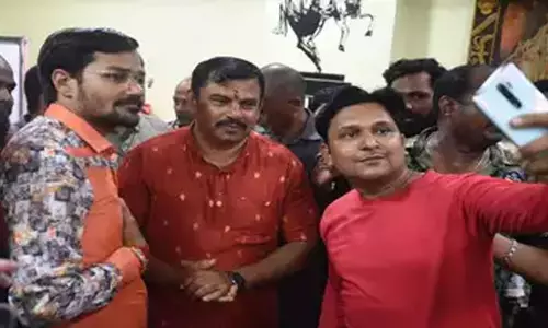 പ്രവാചക നിന്ദ: ബി.ജെ.പി എം.എൽ.എയെ നിയമസഭാംഗത്വത്തിൽ നിന്ന് പുറത്താക്കണമെന്ന് പാർട്ടികൾ പ്രവാചക നിന്ദ: ബി.ജെ.പി എം.എൽ.എയെ നിയമസഭാംഗത്വത്തിൽ നിന്ന് പുറത്താക്കണമെന്ന് പാർട്ടികൾ