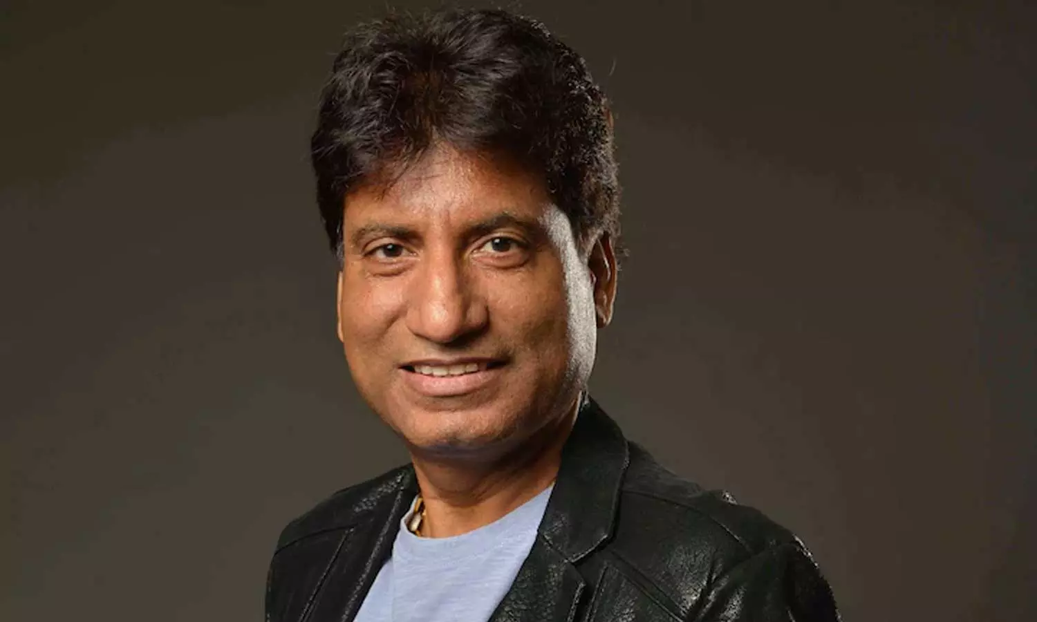 15 ദിവസത്തിന് ശേഷം ബോധം തെളിഞ്ഞു; രാജു ശ്രീവാസ്തവ ജീവിതത്തിലേക്ക് തിരിച്ചുവരുന്നു