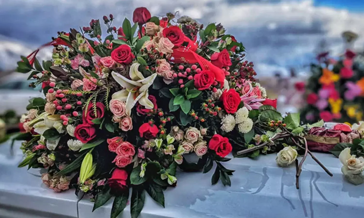 ഡോക്ടർ മരിച്ചെന്ന് സ്ഥിരീകരിച്ച മൂന്ന് വയസുകാരി ശവസംസ്‌കാര ചടങ്ങിനിടെ കണ്ണു തുറന്നു; പിന്നീട് സംഭവിച്ചത്