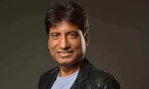 15 ദിവസത്തിന് ശേഷം ബോധം തെളിഞ്ഞു; രാജു ശ്രീവാസ്തവ ജീവിതത്തിലേക്ക് തിരിച്ചുവരുന്നു