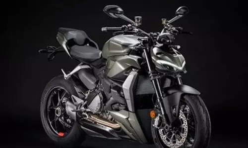 പുതിയ ഡ്യുക്കാട്ടി സട്രീറ്റ് ഫൈറ്റർ വി2 ഇന്ത്യയിൽ പുറത്തിറക്കി, വില?