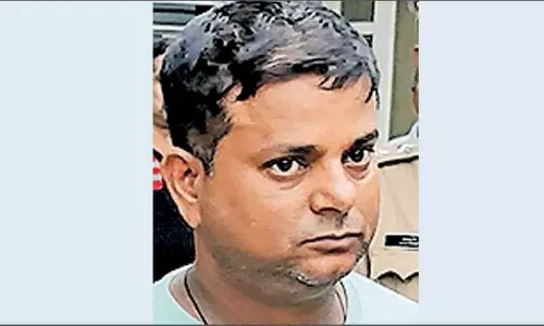 എടിഎമ്മുകളിൽ പ്ലാസ്റ്റിക് കഷ്ണം സ്ഥാപിച്ച് കവർച്ച; പണം തട്ടിയത് 140 തവണ എടിഎമ്മുകളിൽ പ്ലാസ്റ്റിക് കഷ്ണം സ്ഥാപിച്ച് കവർച്ച; പണം തട്ടിയത് 140 തവണ