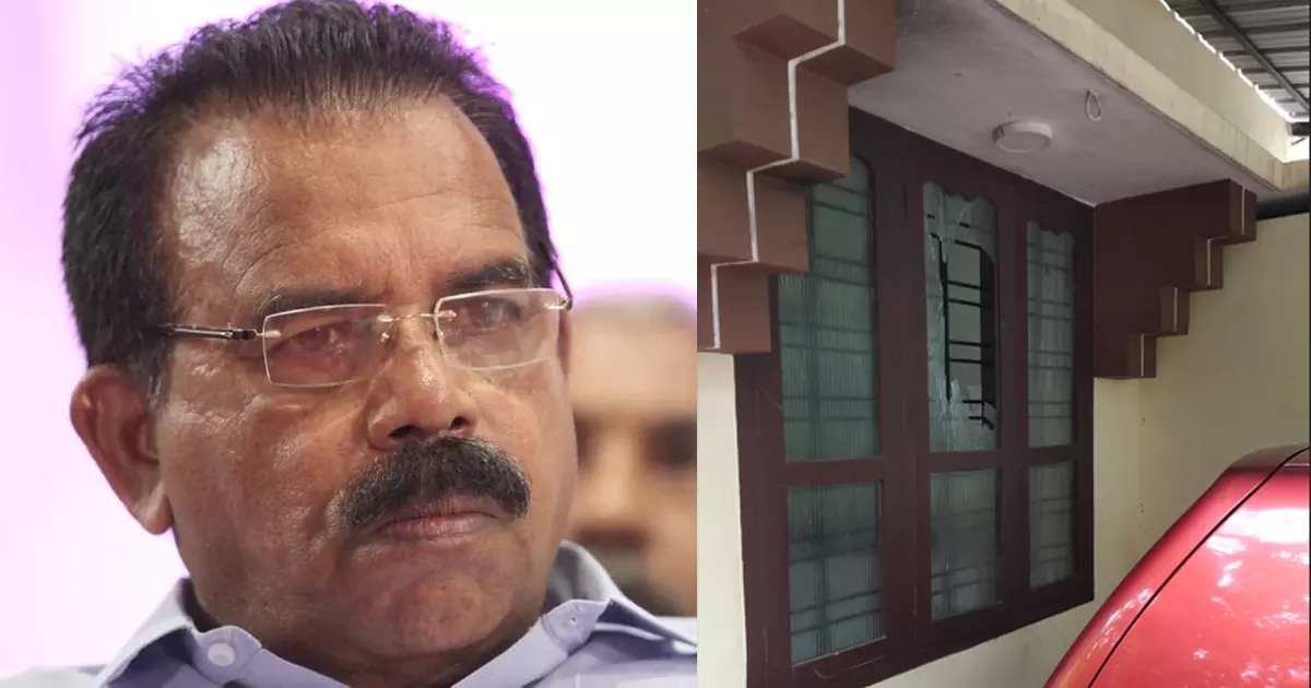സി.പി.എം തിരുവനന്തപുരം ജില്ലാ സെക്രട്ടറി ആനാവൂർ നാഗപ്പന്റെ വീടിന് നേരെ ആക്രമണം സി.പി.എം തിരുവനന്തപുരം ജില്ലാ സെക്രട്ടറി ആനാവൂർ നാഗപ്പന്റെ വീടിന് നേരെ ആക്രമണം