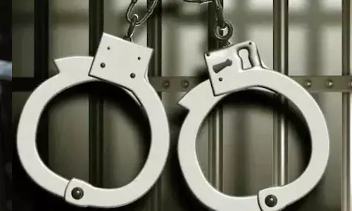 സി.പി.എം ജില്ലാകമ്മിറ്റി ഓഫീസ് ആക്രമണം: മൂന്ന് എ.ബി.വി.പി പ്രവർത്തകർ കസ്റ്റഡിയിൽ