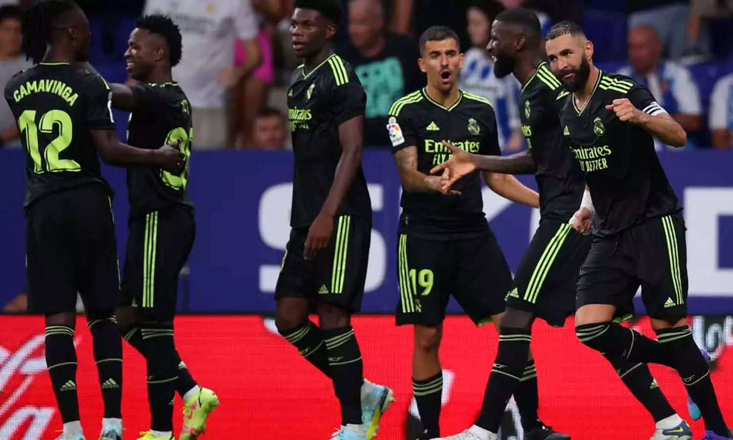 അവസാന നിമിഷങ്ങളിൽ ബെൻസിമയുടെ ഇരട്ടഗോൾ; ലാലിഗയിൽ റയലിന് മൂന്നാം ജയം