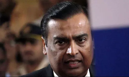 മകന് വേണ്ടി ദുബൈയിൽ ആഡംബര വില്ല സ്വന്തമാക്കി മുകേഷ് അംബാനി