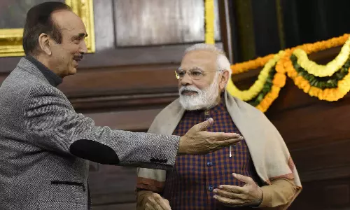 മോദി പരുക്കനാണെന്നാണ് കരുതിയത്; പക്ഷെ, ആ അനുഭവം എന്‍റെ ധാരണ തിരുത്തി; പ്രശംസിച്ച് ഗുലാം നബി