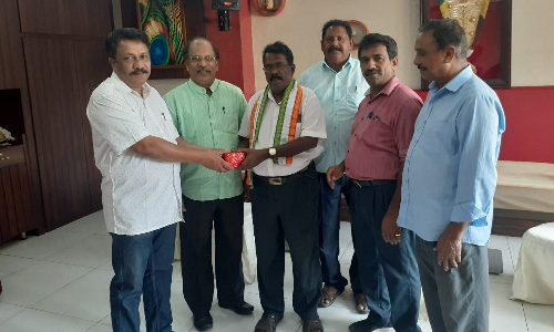 ഒമാനിലെ ദീർഘകാല പ്രവാസിയായ ബാബു ജോർജിന് യാത്രയയപ്പ്