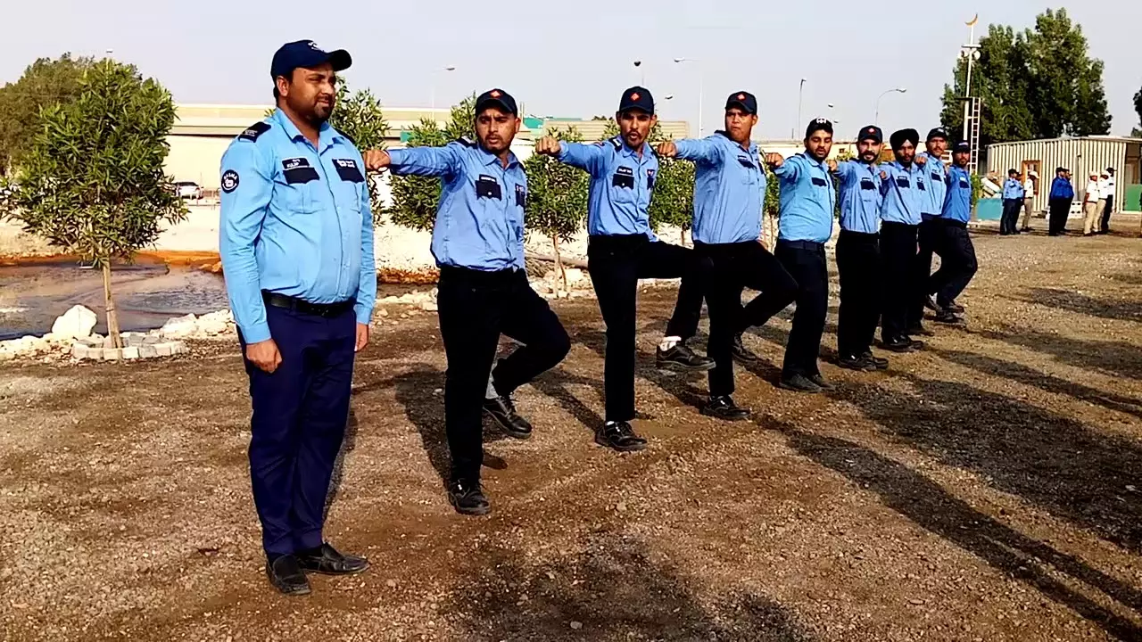 അധ്യയന വർഷാരംഭം; ബഹ്‌റൈനിൽ സുരക്ഷാ ജീവനക്കാർക്ക് പരിശീലനം നൽകി