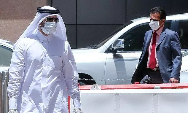 ഖത്തറിൽ നാളെ മുതൽ അടച്ചിട്ട   കേന്ദ്രങ്ങളിൽ മാക്‌സ് ധരിക്കേണ്ടതില്ല