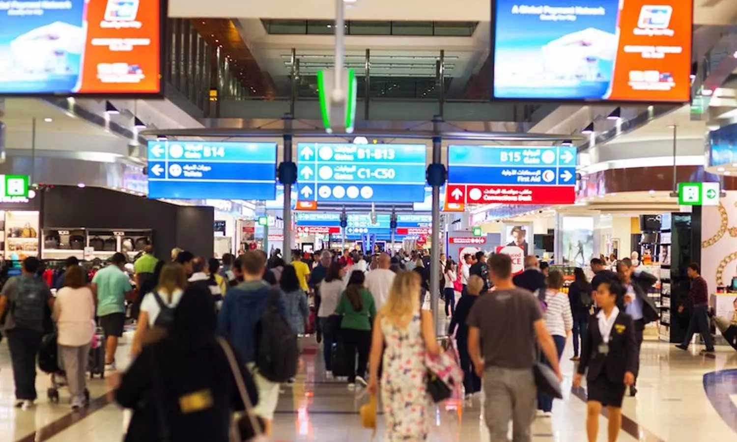 ഡ്രൈവിങ് ലൈസൻസ് പുതുക്കാൻ ദുബൈ വിമാനത്താവളത്തിലും സൗകര്യമൊരുക്കുന്നു ഡ്രൈവിങ് ലൈസൻസ് പുതുക്കാൻ ദുബൈ വിമാനത്താവളത്തിലും സൗകര്യമൊരുക്കുന്നു