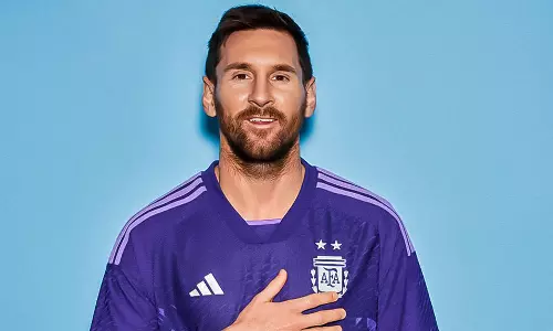 പർപ്പിൾ എവേ ജഴ്‌സി; ലോകകപ്പിൽ ലിംഗസമത്വം പ്രതിനിധാനം ചെയ്ത് അർജന്റീന