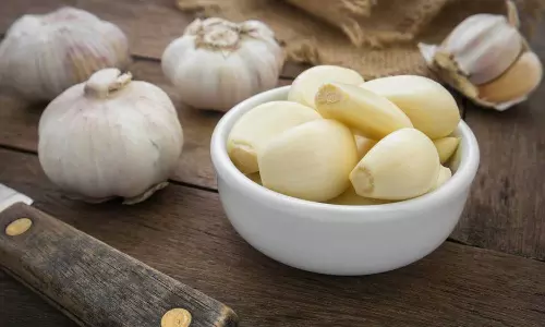 രക്തസമ്മർദം നിയന്ത്രിക്കുന്നതിൽ വെളുത്തുള്ളിക്കുണ്ട് വലിയ പ്രാധാന്യം !