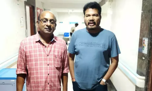 കഠിനാധ്വാനത്തിനും ലഭിച്ച അംഗീകാരം; ശങ്കറിനൊപ്പം നന്ദു പൊതുവാള്‍, വൈറലായി ചിത്രം