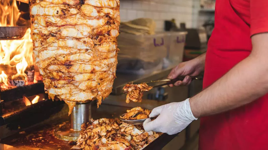 ഷവർമ വിൽക്കാൻ ലൈസൻസ് വേണം; ഇല്ലെങ്കിൽ അഴിയെണ്ണും- മാര്‍ഗനിര്‍ദേശം പുറത്തിറക്കി സർക്കാർ